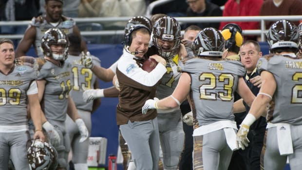 pj-fleck-topper.jpg